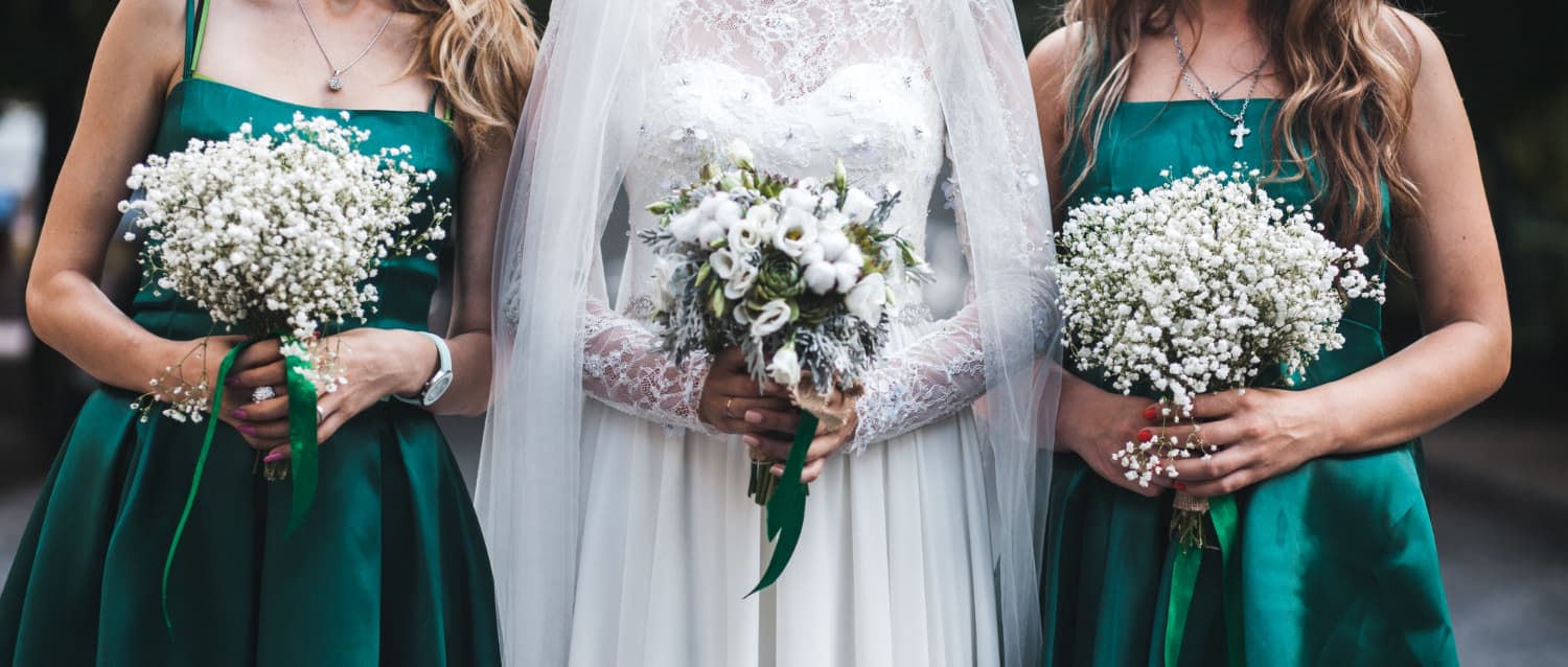 cuál es el color más elegante para madrina de boda